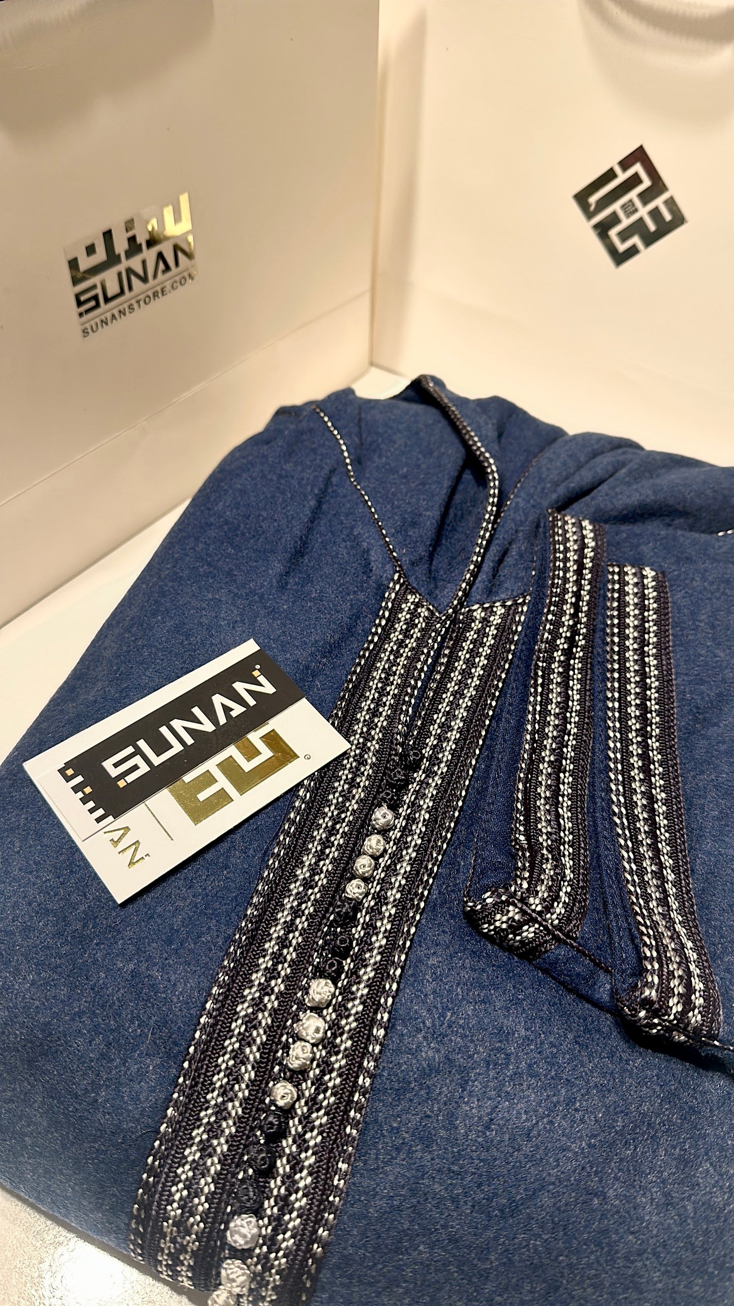 SUNAN - Deep Blue Super-Soft Wool