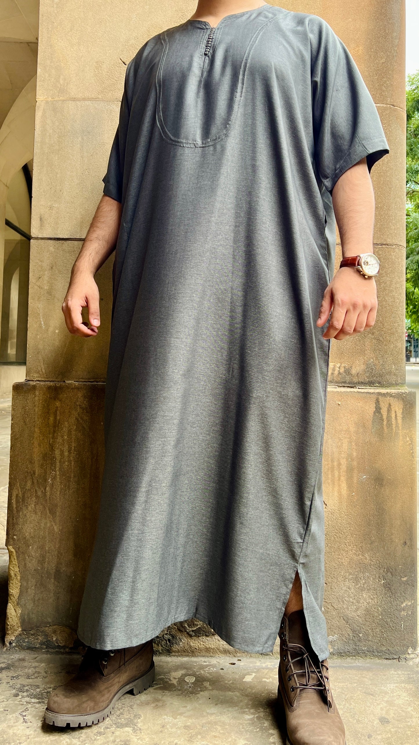 SUNAN - Essential 1/2 Sleeve Dark Grey